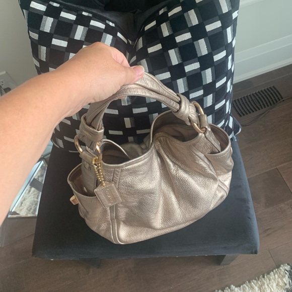 Coach Zoe Metallic Gold bag - medium - Picture 5 of 12